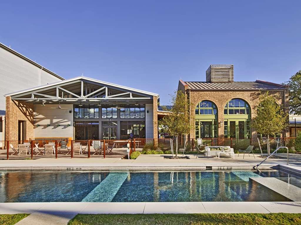 Cavalry Court, By Valencia Hotel Collection College Station Facilidades foto