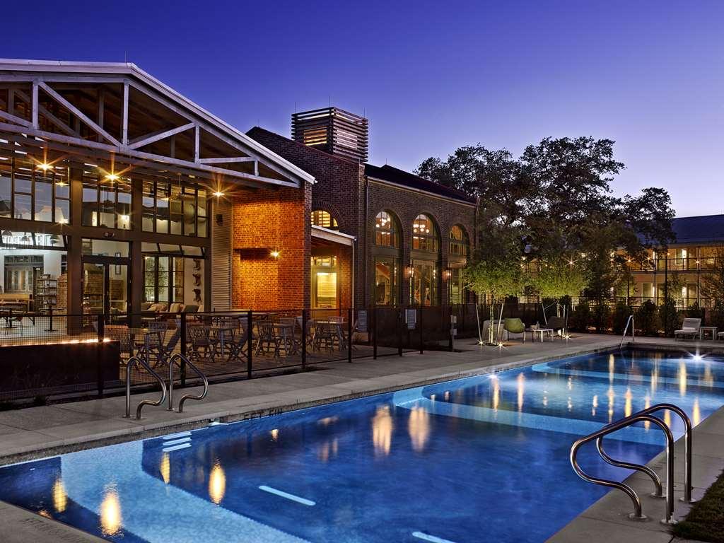 Cavalry Court, By Valencia Hotel Collection College Station Facilidades foto