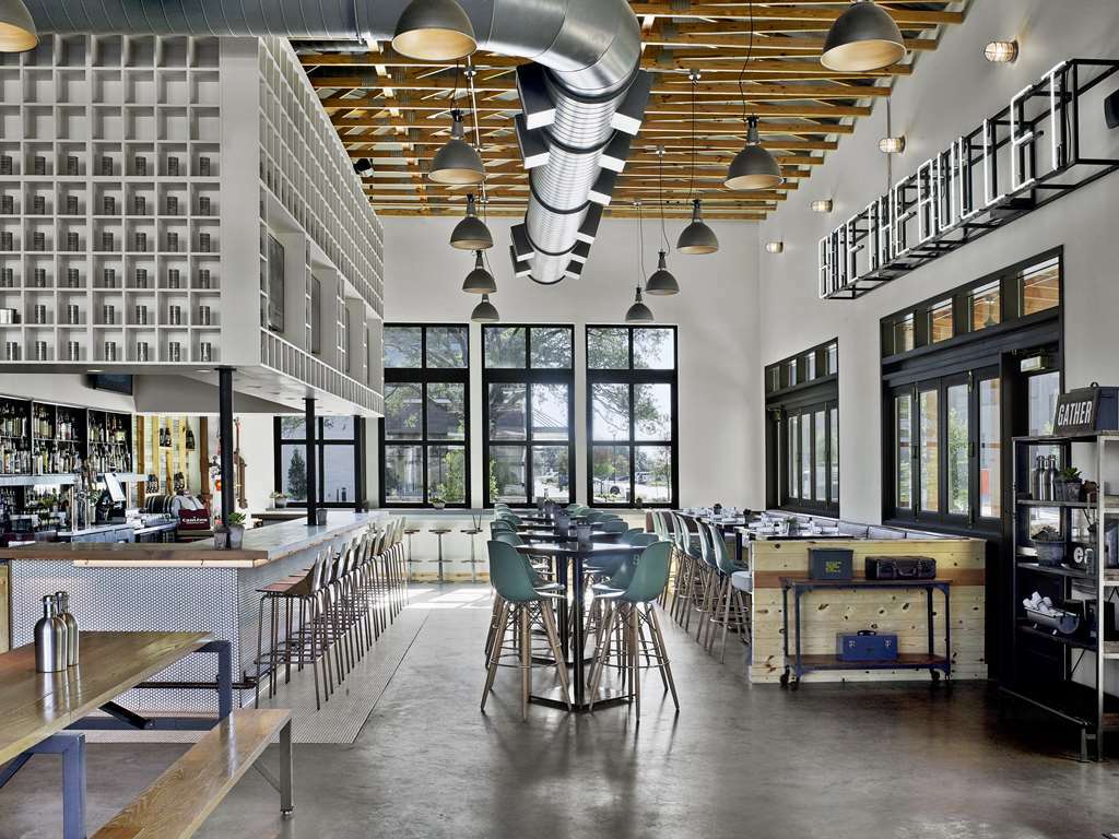 Cavalry Court, By Valencia Hotel Collection College Station Restaurante foto